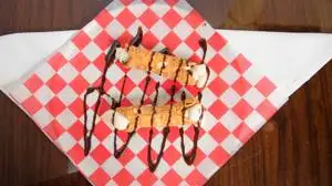 Cannoli with sweet ricotta filling
