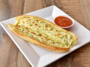 Garlic bread with melted cheese and marinara sauce